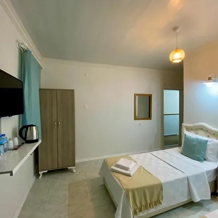 Lemon-ada Butik * Kuşadası